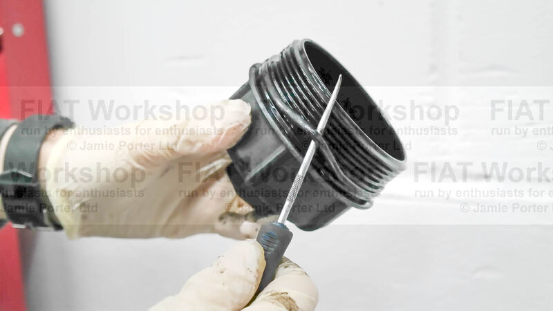 Fiat 500l on sale oil filter